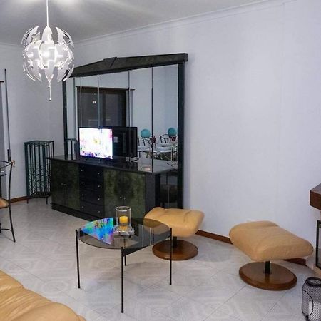 Central Apartment In Pombal 폼발 외부 사진